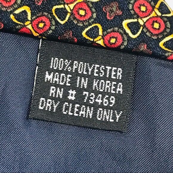 Looney Toons Daffy Duck Sticking Out His Tongue Tie Black Red Gold Orange - Picture 4 of 4